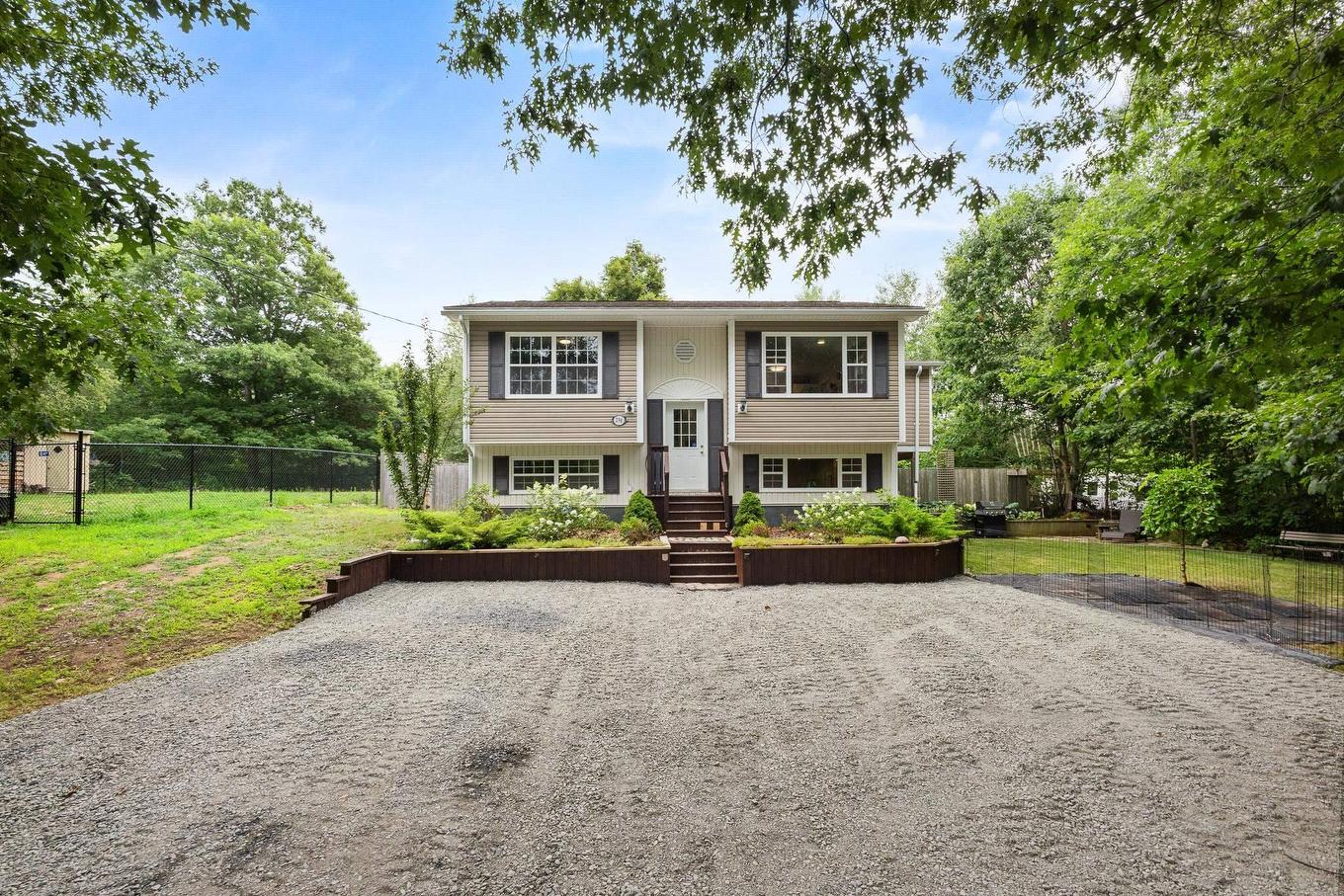296 Exhibition Street, Kentville, NS