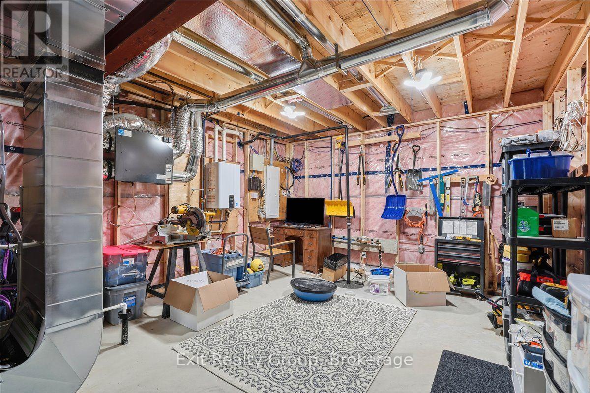 32 Wims Way, Belleville (Thurlow Ward), ON - Indoor Photo Showing Basement