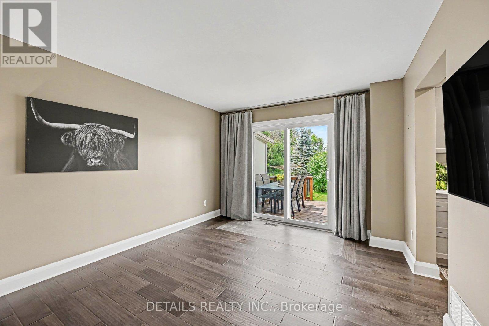 Sliding glass doors to back deck - 7 Isabella Street, Perth, ON - Indoor