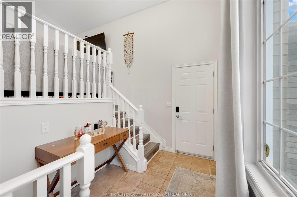 4574 Tumbleweed Crescent, Windsor, ON - Indoor Photo Showing Other Room
