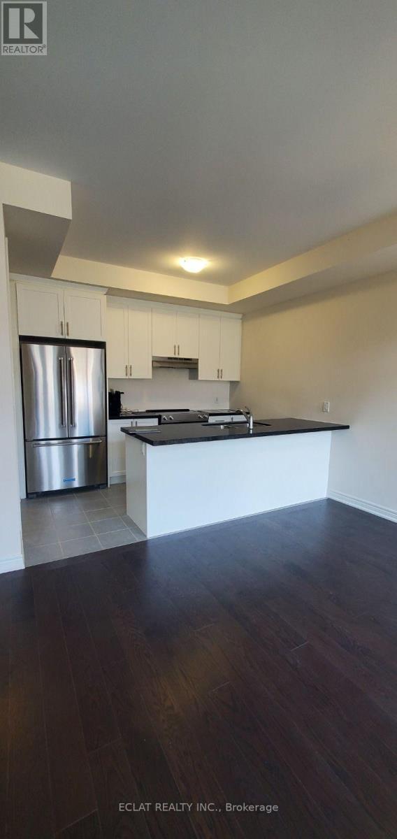 1071 Garner Road E, Hamilton, ON - Indoor Photo Showing Kitchen
