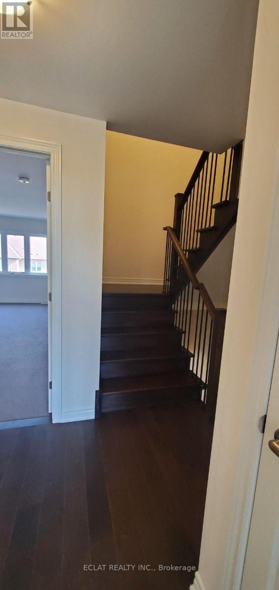 1071 Garner Road E, Hamilton, ON - Indoor Photo Showing Other Room
