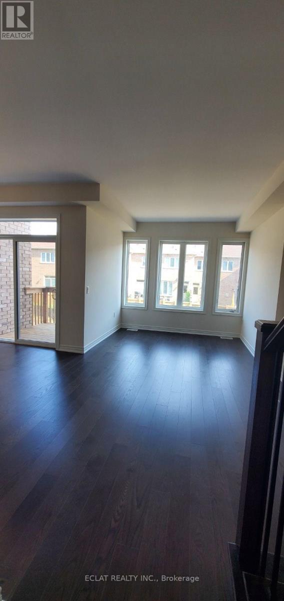 1071 Garner Road E, Hamilton, ON - Indoor