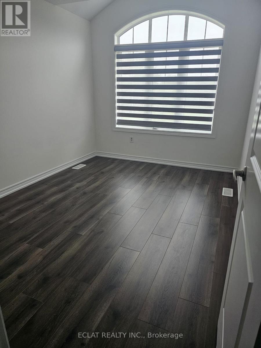 1071 Garner Road E, Hamilton, ON - Indoor Photo Showing Other Room