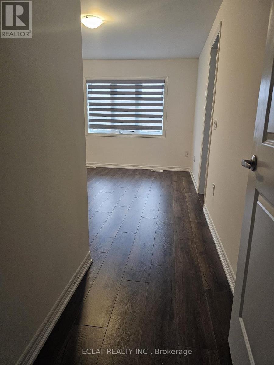 1071 Garner Road E, Hamilton, ON - Indoor Photo Showing Other Room