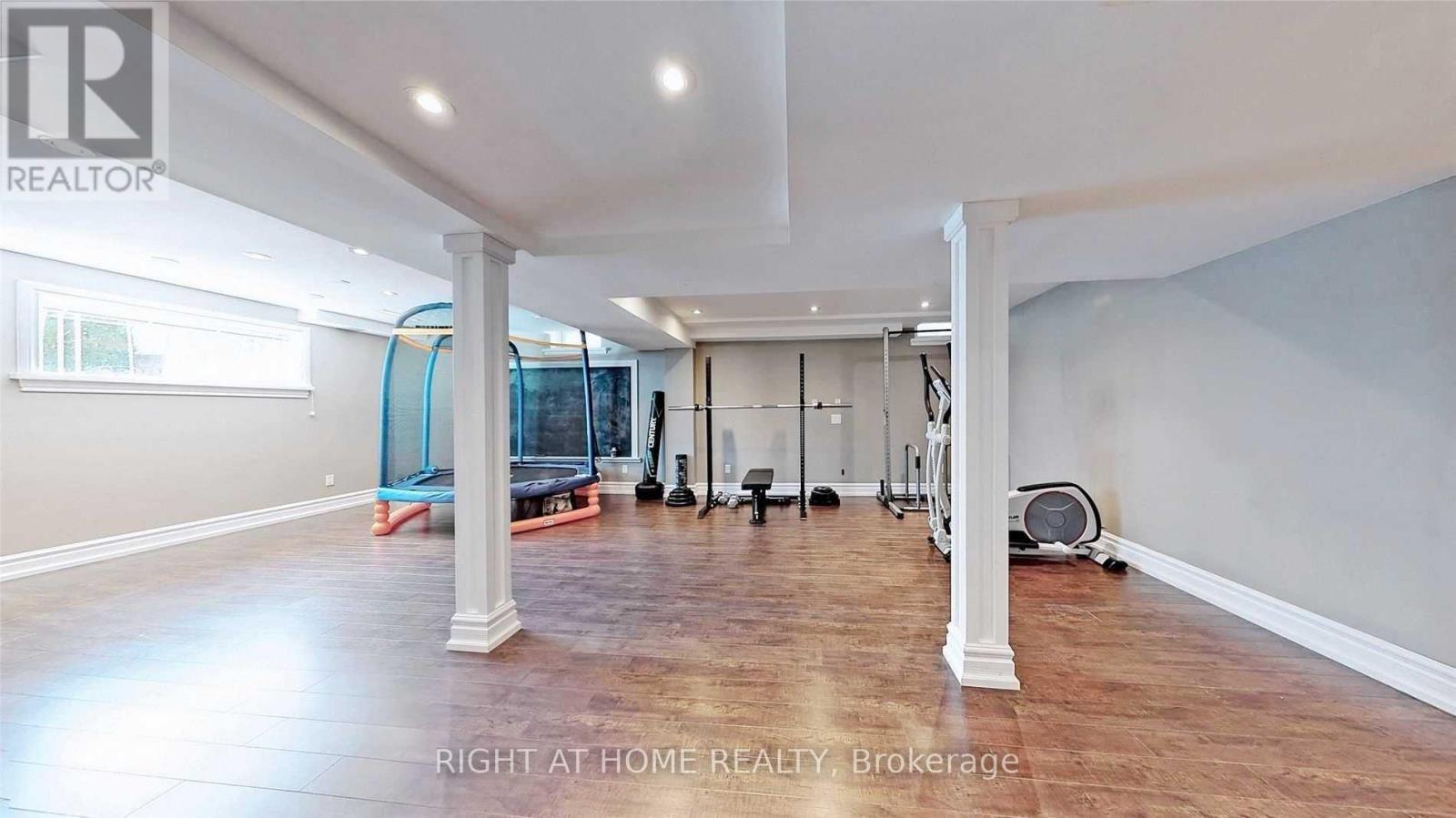 46 Danpatrick Drive, Richmond Hill, ON - Indoor Photo Showing Gym Room