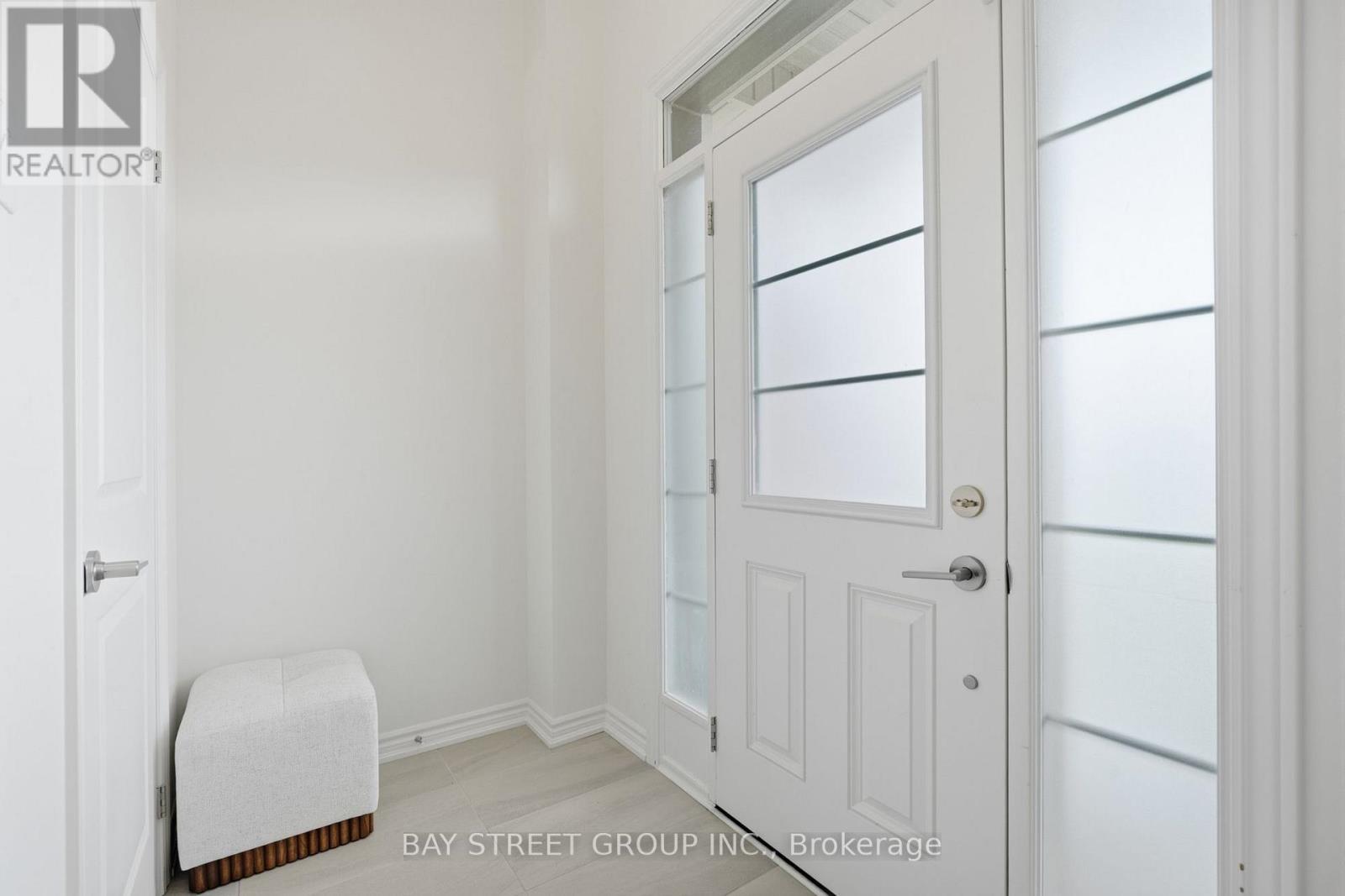 30 Velvet Drive, Whitby, ON - Indoor Photo Showing Other Room