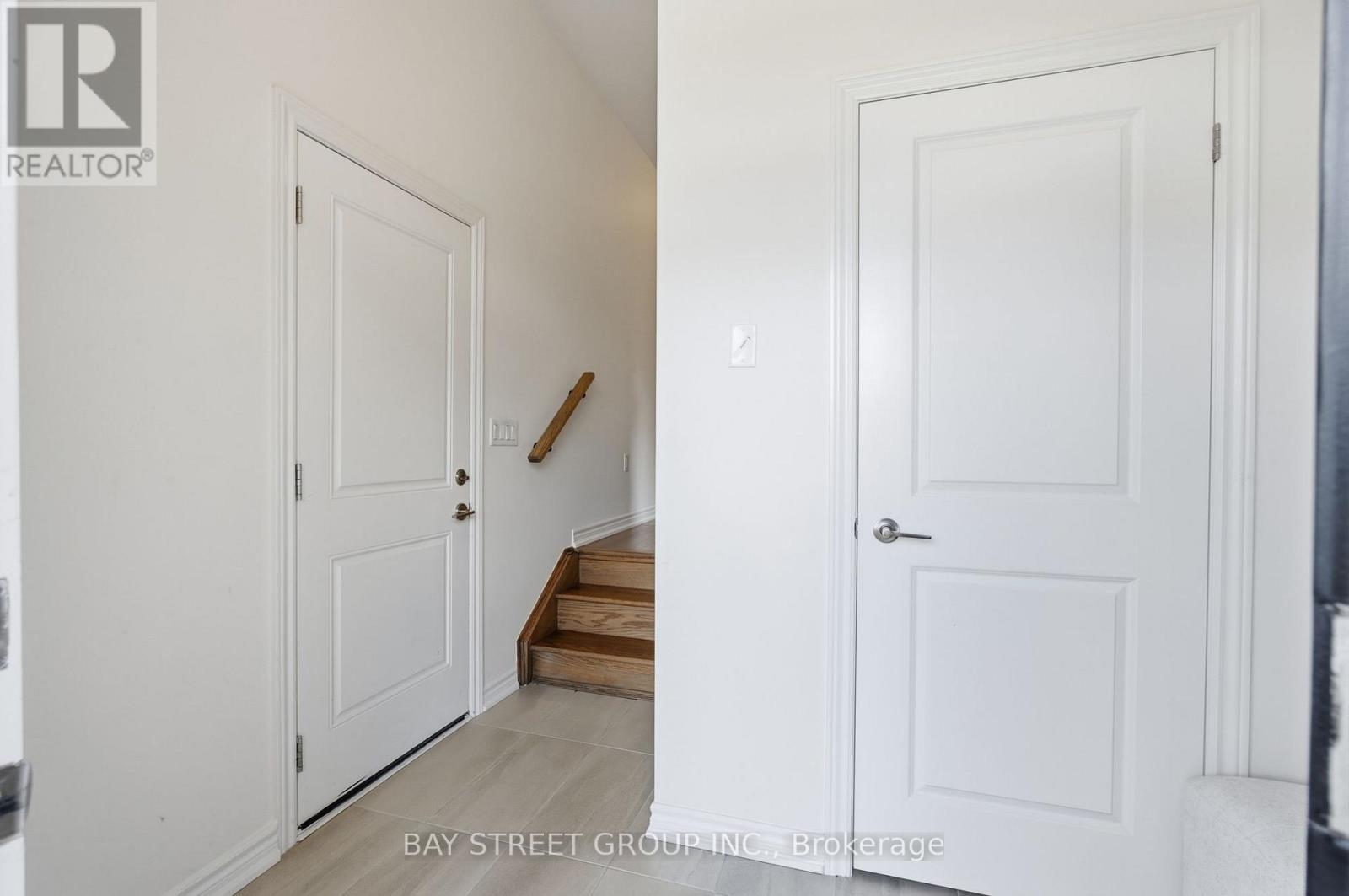30 Velvet Drive, Whitby, ON - Indoor Photo Showing Other Room