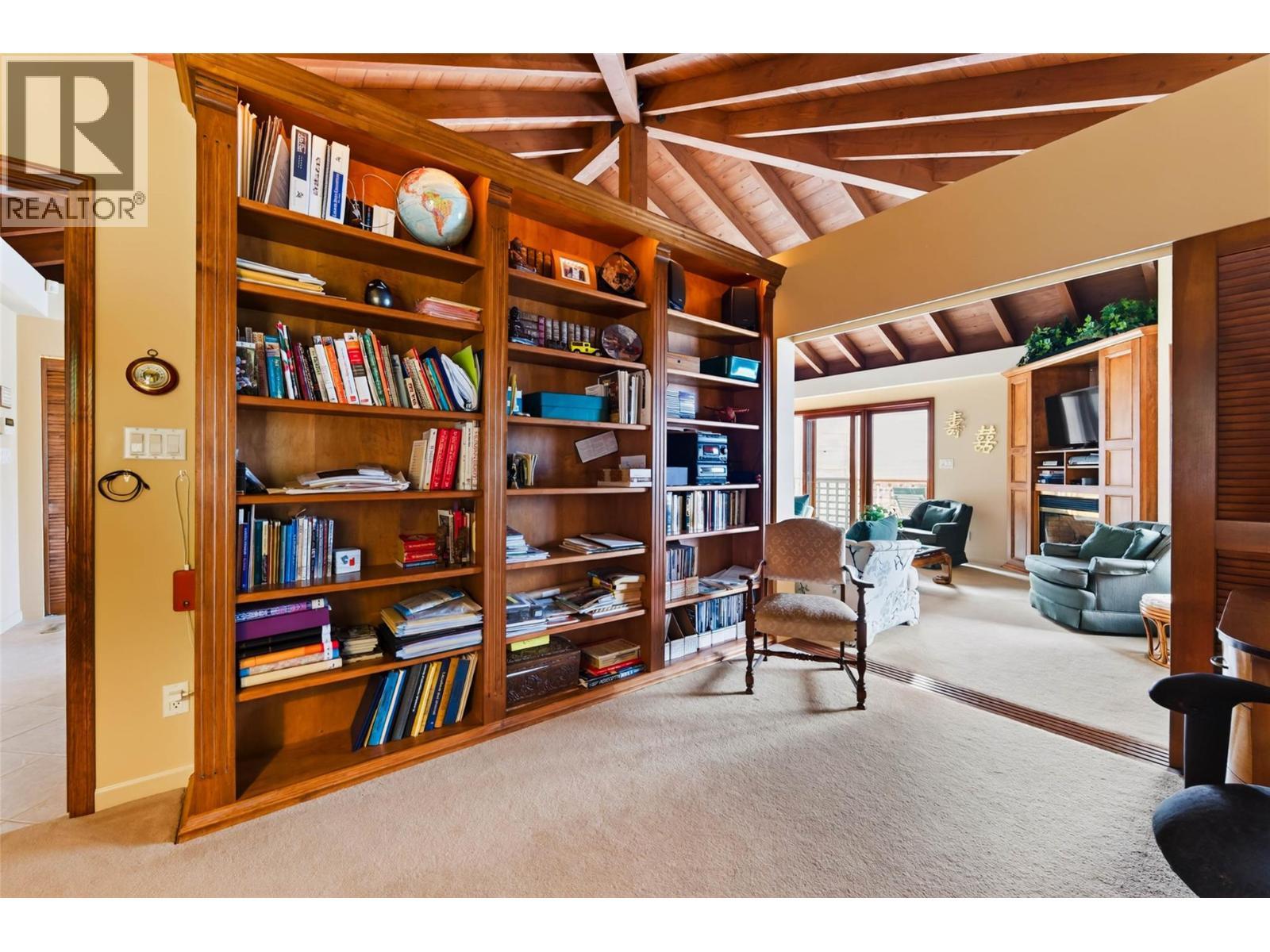6714 3A Highway, Nelson, BC - Indoor Photo Showing Other Room