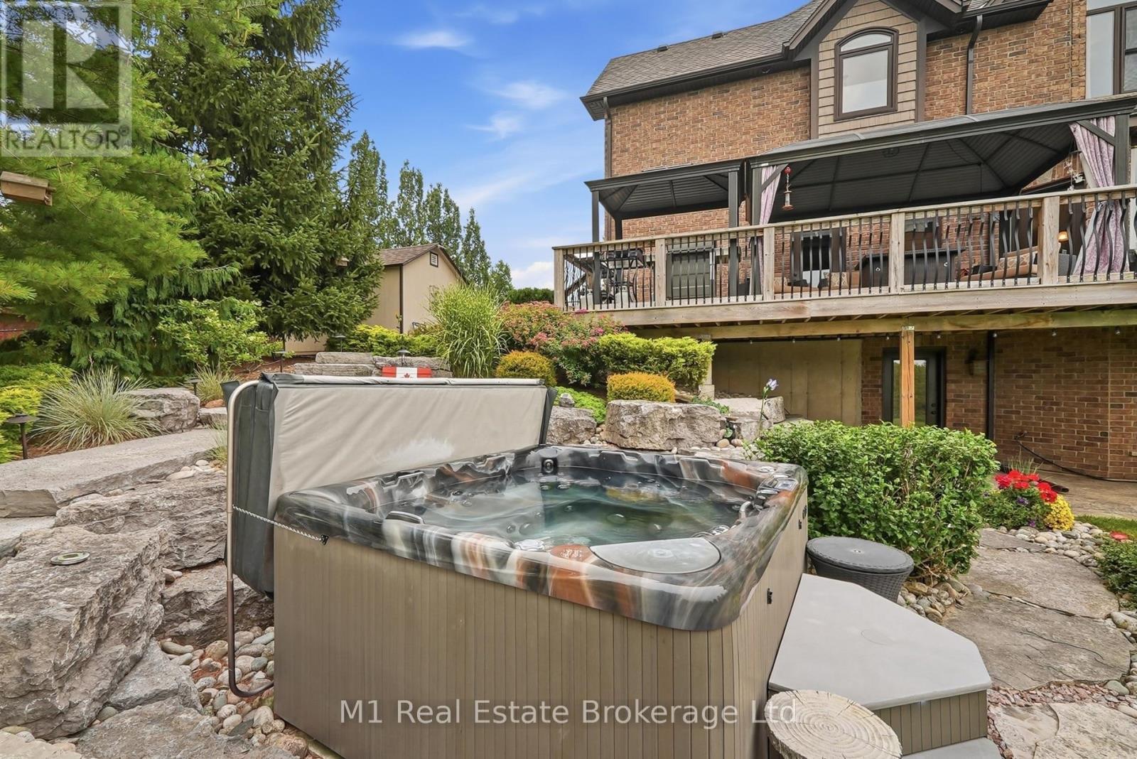 88 Conservation Trail, Centre Wellington (Belwood), ON - Outdoor With Deck Patio Veranda