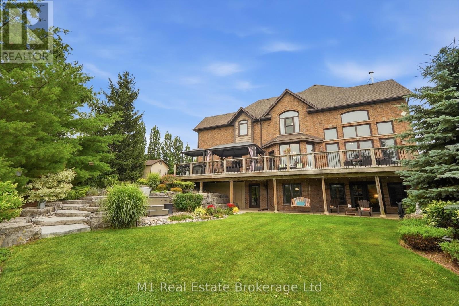 88 Conservation Trail, Centre Wellington (Belwood), ON - Outdoor With Deck Patio Veranda