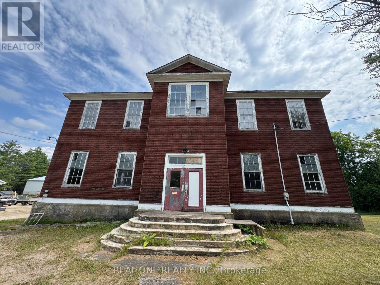 2465 Highway 518 W, Mcmurrich/Monteith, ON