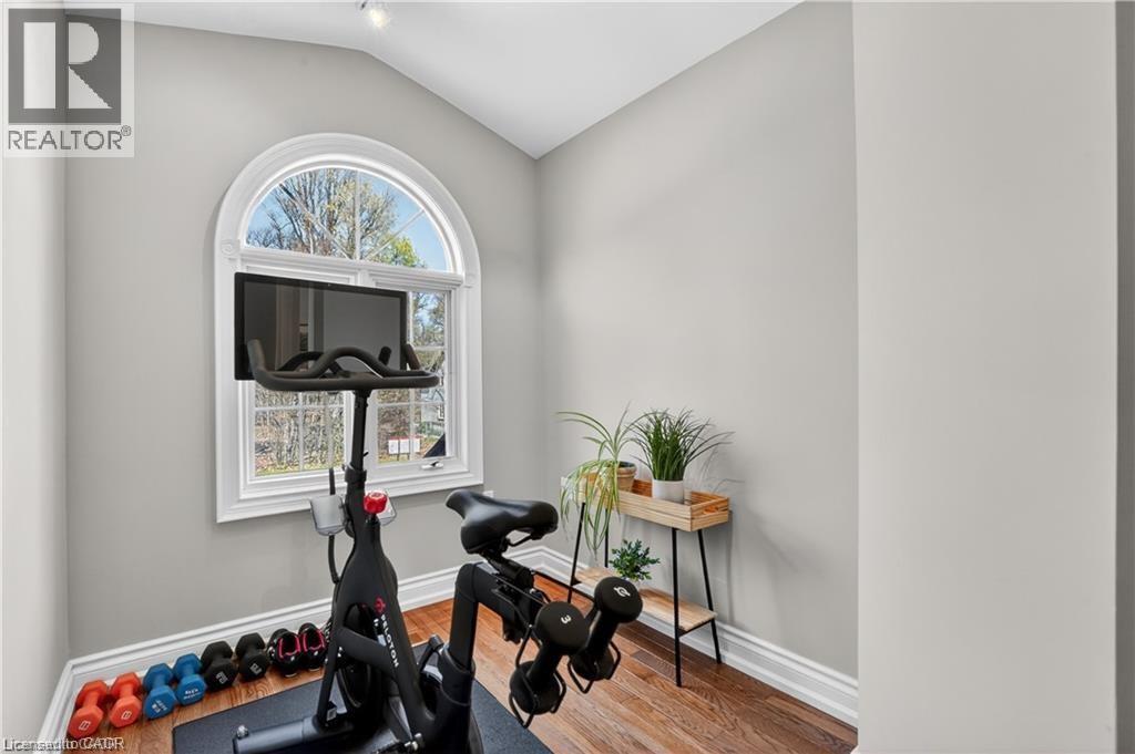 734 Brigadoon Drive, Hamilton, ON - Indoor