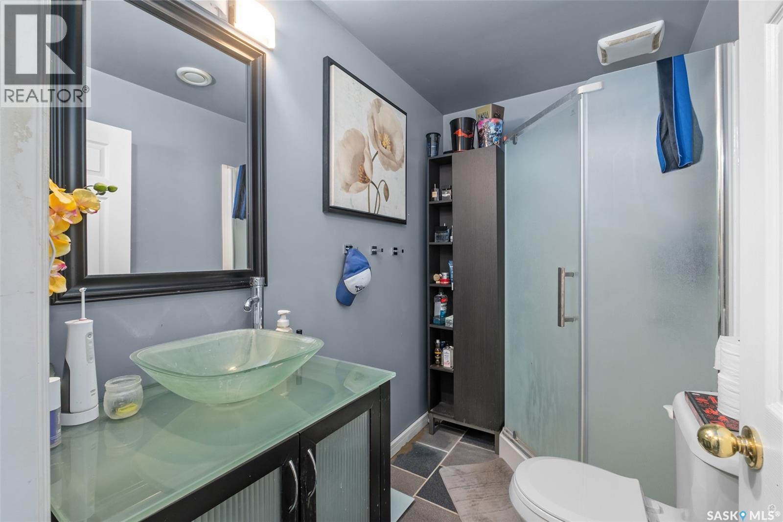808 Lakeridge Drive, Buckland Rm No. 491, SK - Indoor Photo Showing Bathroom