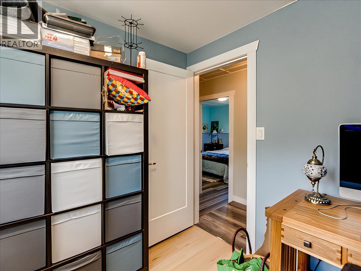 466 Second Avenue, Rivervale, BC - Indoor