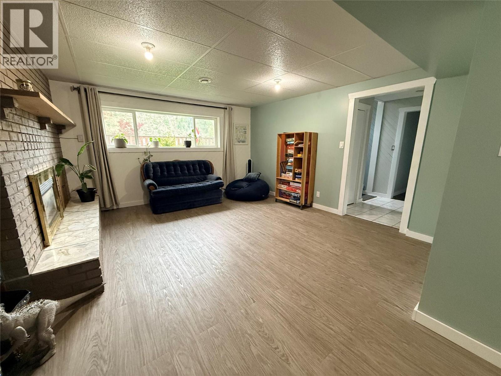 466 Second Avenue, Rivervale, BC - Indoor