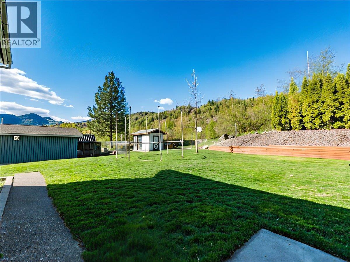 466 Second Avenue, Rivervale, BC - Outdoor