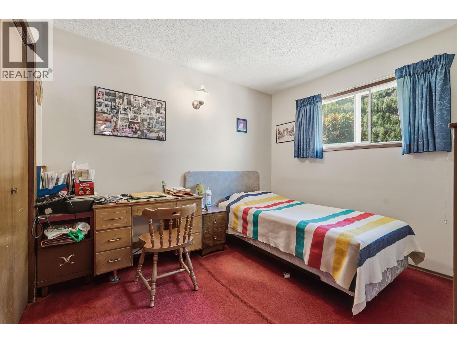 1485 Brentwood Road, West Kelowna, BC - Indoor Photo Showing Bedroom