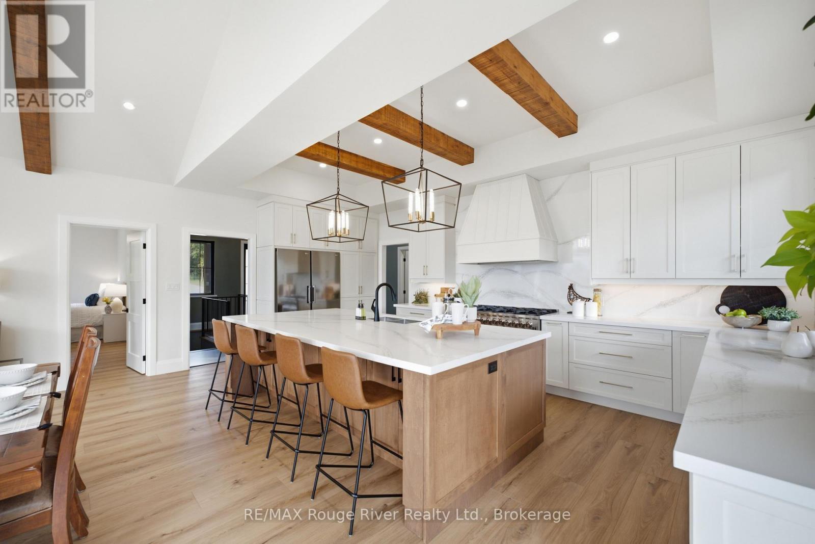 3041 Stu Black Road, Hamilton Township, ON - Indoor Photo Showing Kitchen With Upgraded Kitchen