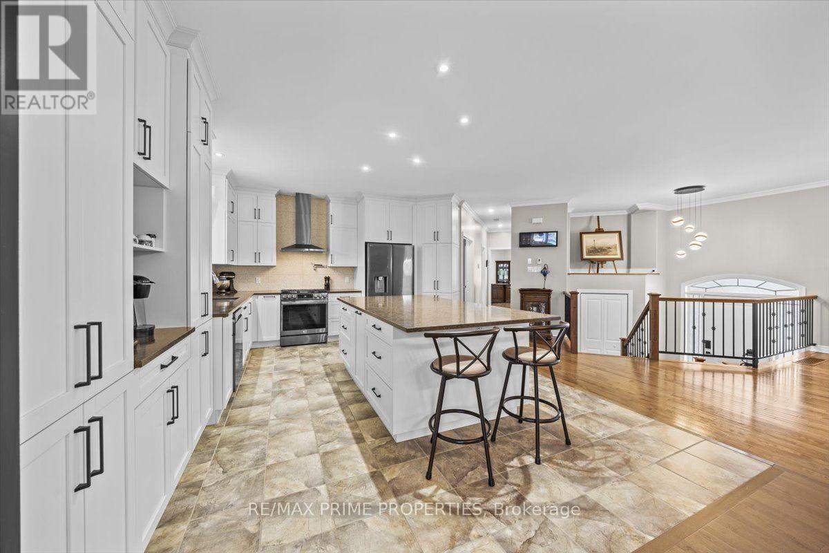 3421 Summerbreeze Drive, Ottawa, ON - Indoor Photo Showing Other Room