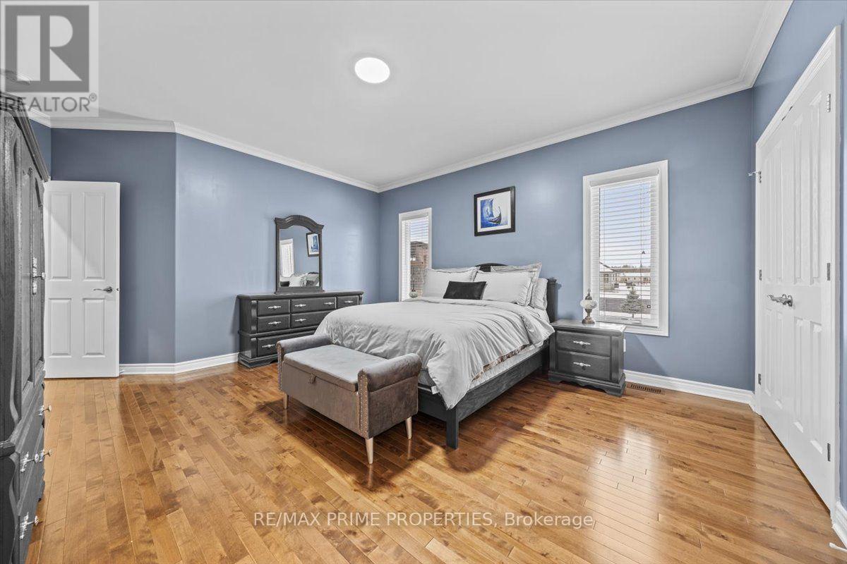 3421 Summerbreeze Drive, Ottawa, ON - Indoor Photo Showing Bedroom