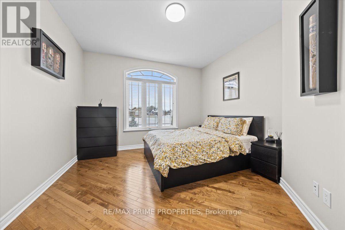 3421 Summerbreeze Drive, Ottawa, ON - Indoor Photo Showing Bedroom
