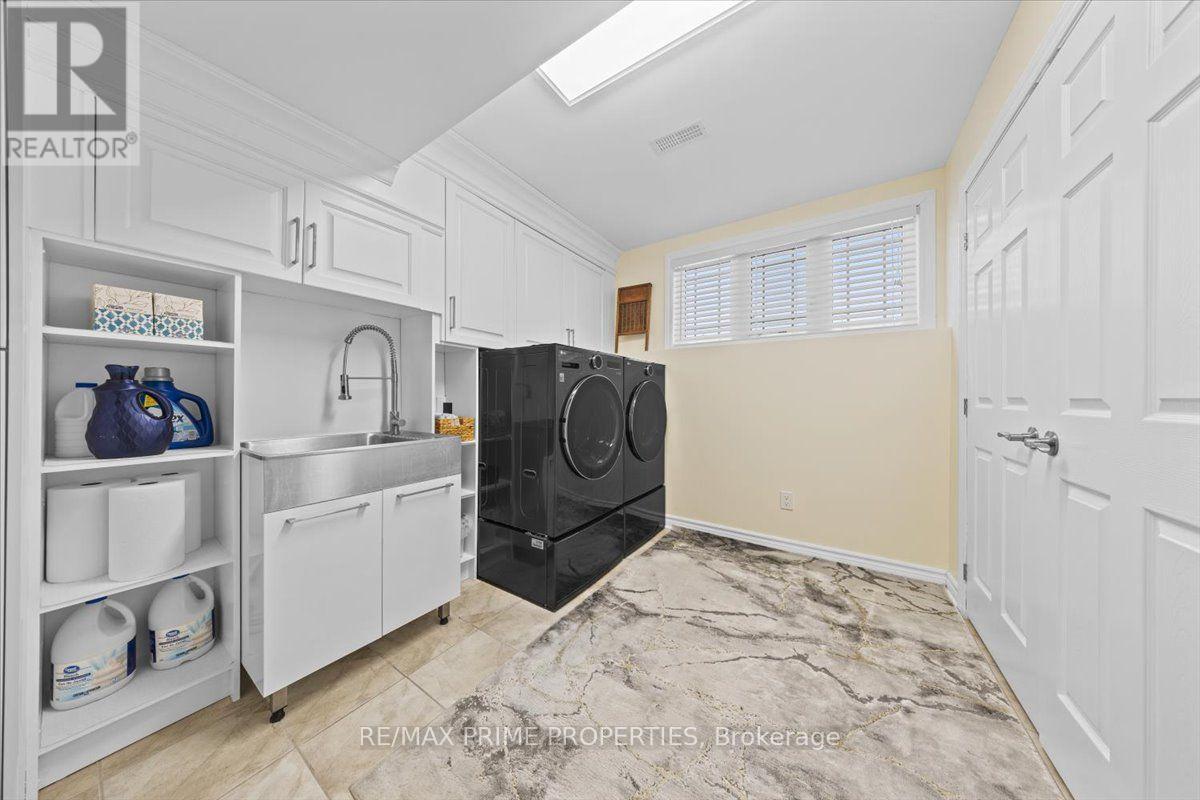 3421 Summerbreeze Drive, Ottawa, ON - Indoor Photo Showing Laundry Room