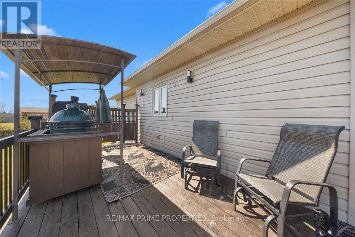 3421 Summerbreeze Drive, Ottawa, ON - Outdoor With Deck Patio Veranda With Exterior