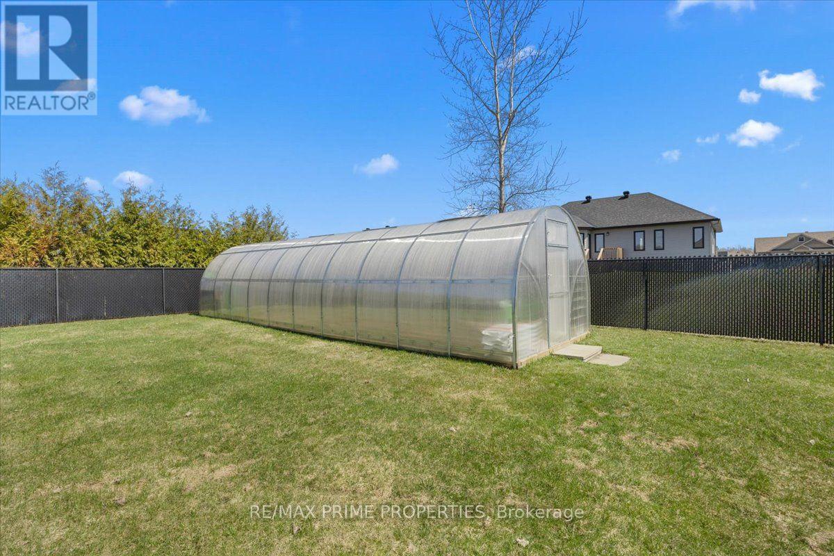 3421 Summerbreeze Drive, Ottawa, ON - Outdoor