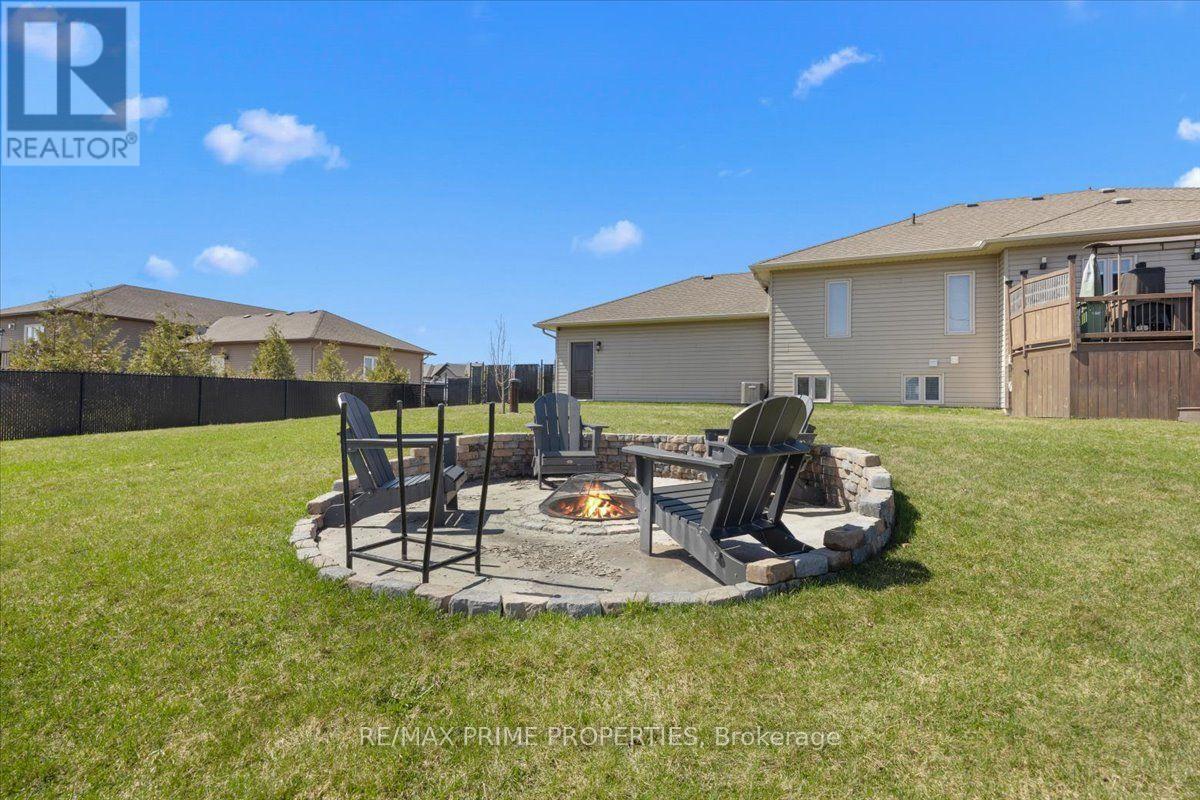 3421 Summerbreeze Drive, Ottawa, ON - Outdoor