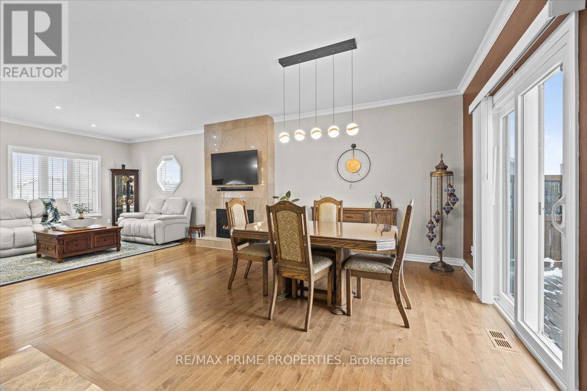 3421 Summerbreeze Drive, Ottawa, ON - Indoor