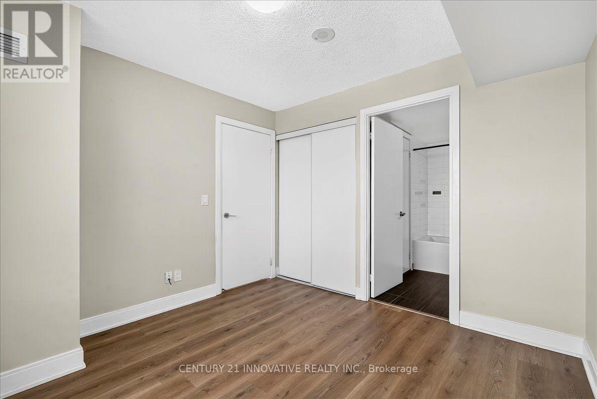 3501 - 125 Village Green Square, Toronto, ON - Indoor Photo Showing Other Room