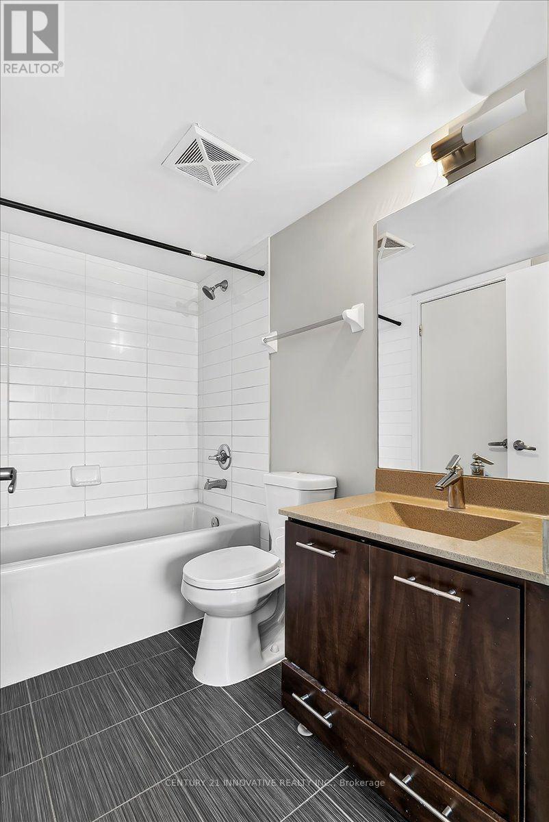 3501 - 125 Village Green Square, Toronto, ON - Indoor Photo Showing Bathroom