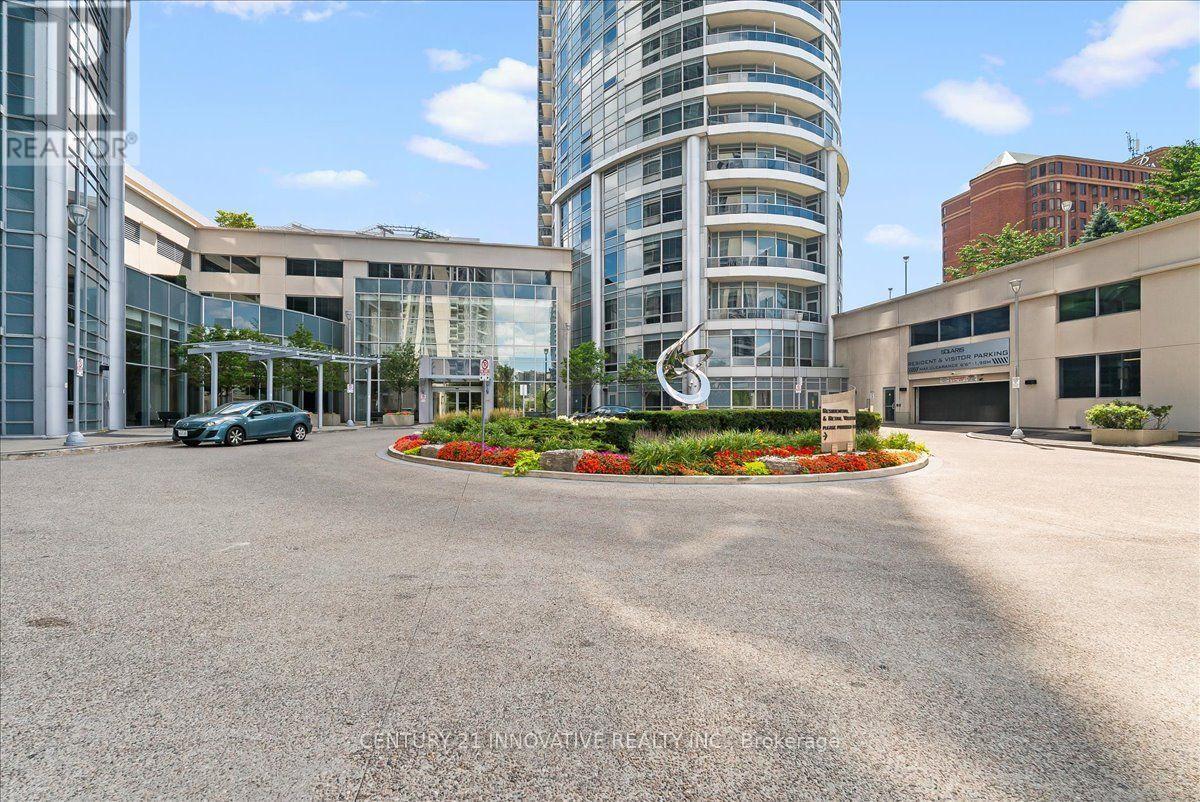 3501 - 125 Village Green Square, Toronto, ON - Outdoor