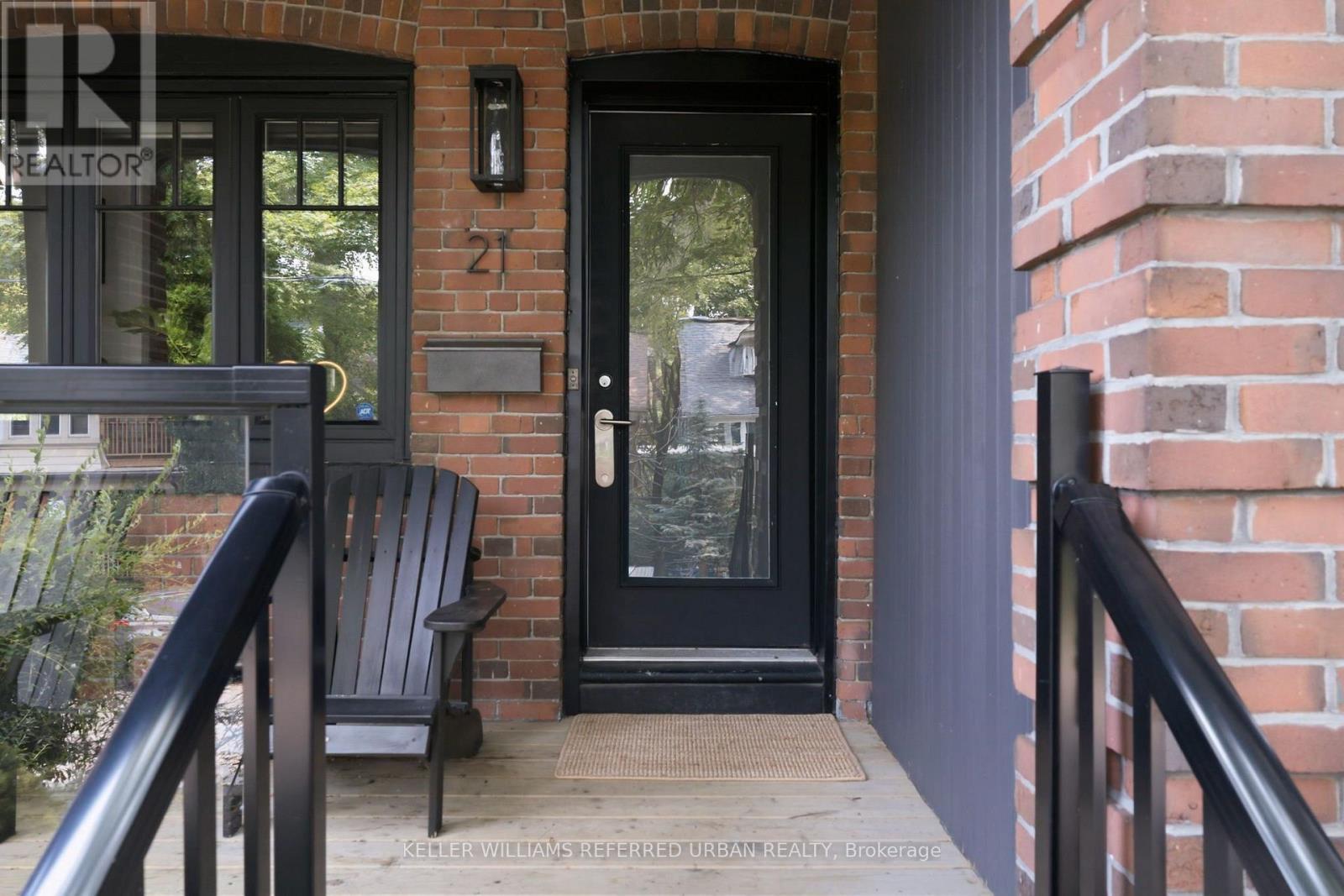 21 Millbrook Crescent, Toronto, ON - Outdoor