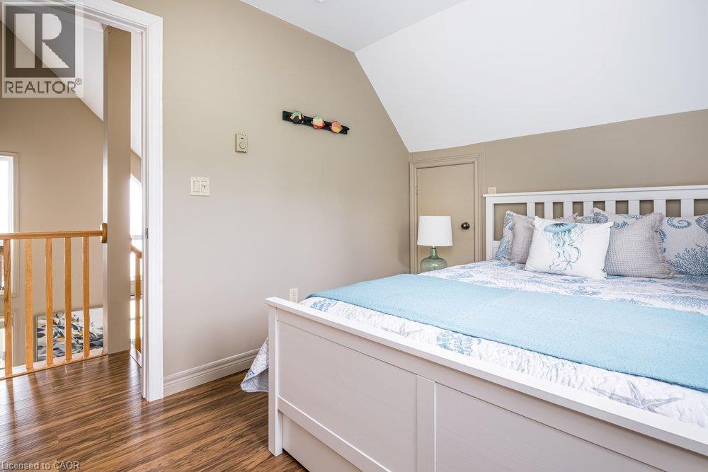50 Grand River Line, Lowbanks, ON - Indoor Photo Showing Bedroom