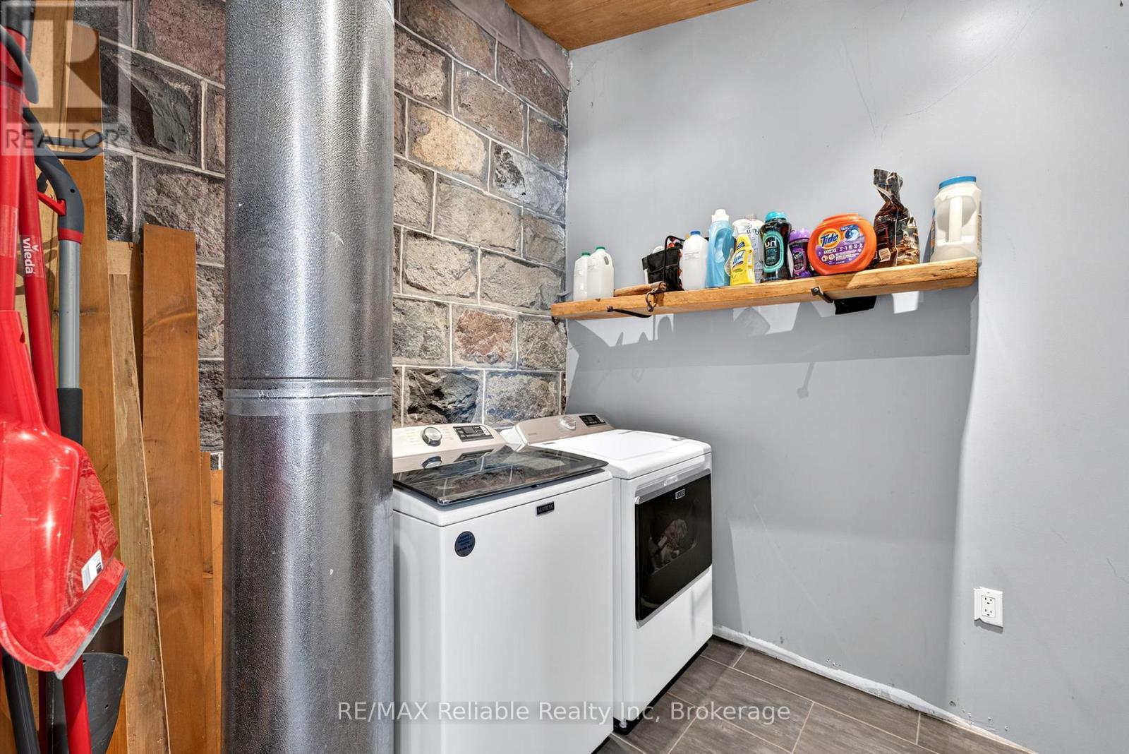 Laundry room - 74811 Goshen Line, Bluewater (Stanley), ON