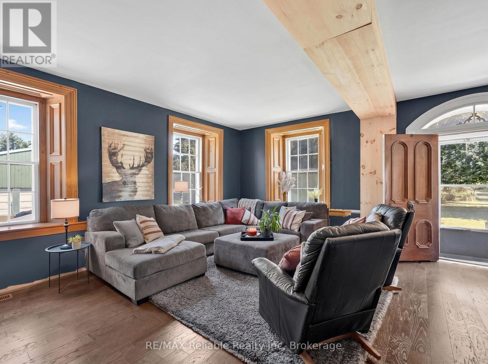 Ceiling fixed with AI - 74811 Goshen Line, Bluewater (Stanley), ON