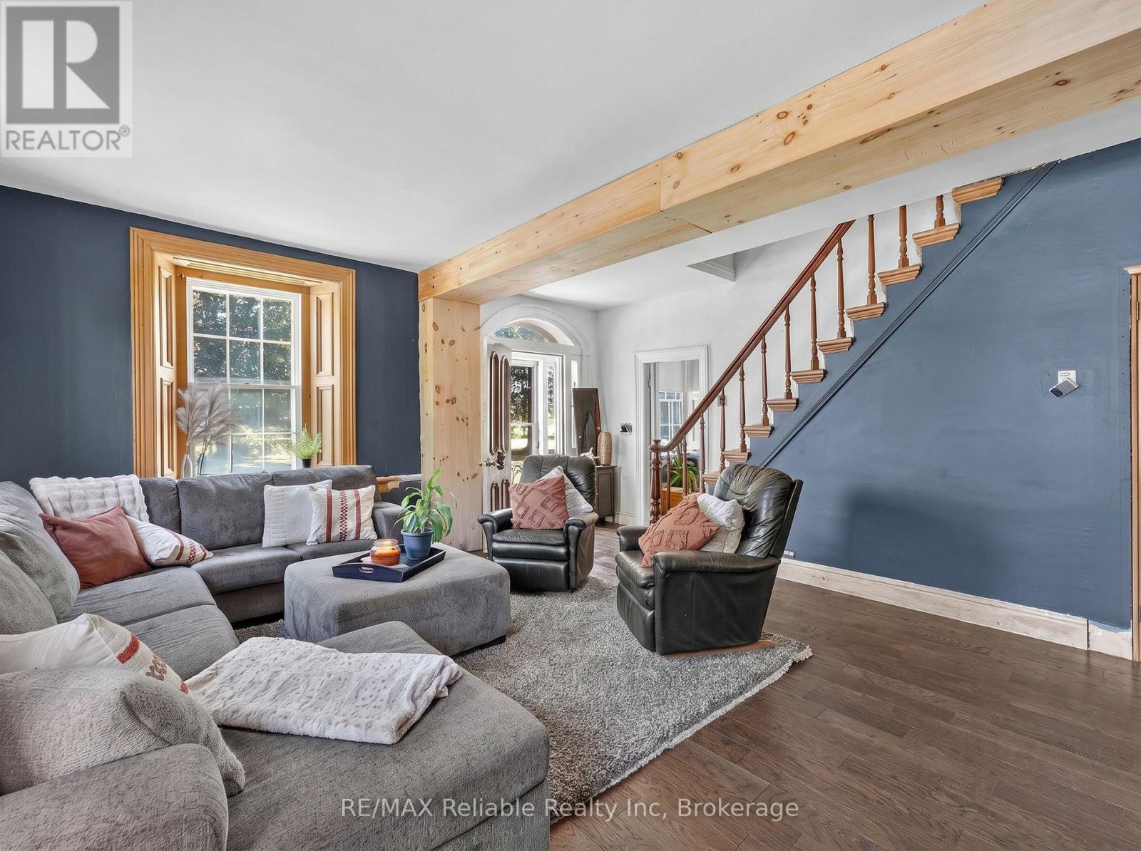 Ceiling fixed with AI - 74811 Goshen Line, Bluewater (Stanley), ON