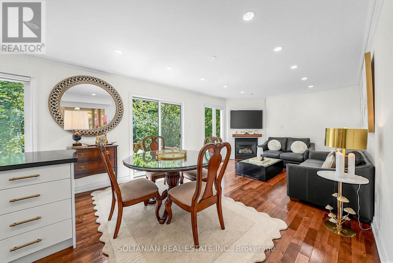 45 Mistleflower Court, Richmond Hill, ON - Indoor Photo Showing Dining Room With Fireplace