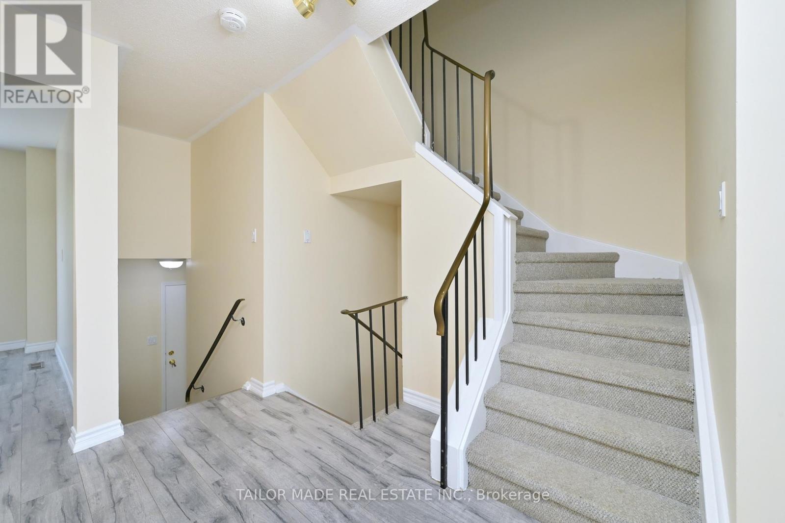 Stairs to front door, 2nd floor & basement - 79 - 79 Guildford Crescent, Brampton, ON - Indoor Photo Showing Other Room