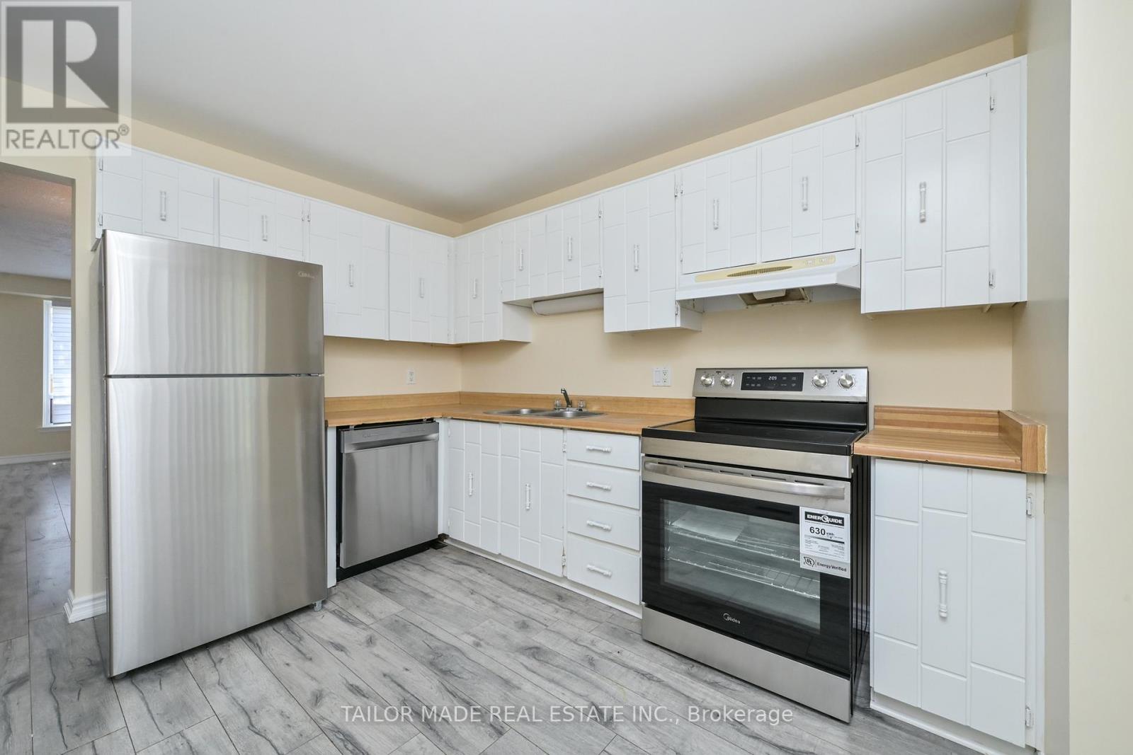 Stainless Steel appliances (June 2026) - 79 - 79 Guildford Crescent, Brampton, ON - Indoor Photo Showing Kitchen With Double Sink