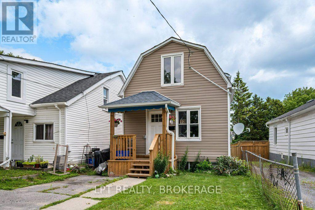 13 Kingscourt Avenue, Kingston (East Of Sir John A. Blvd), ON - Outdoor