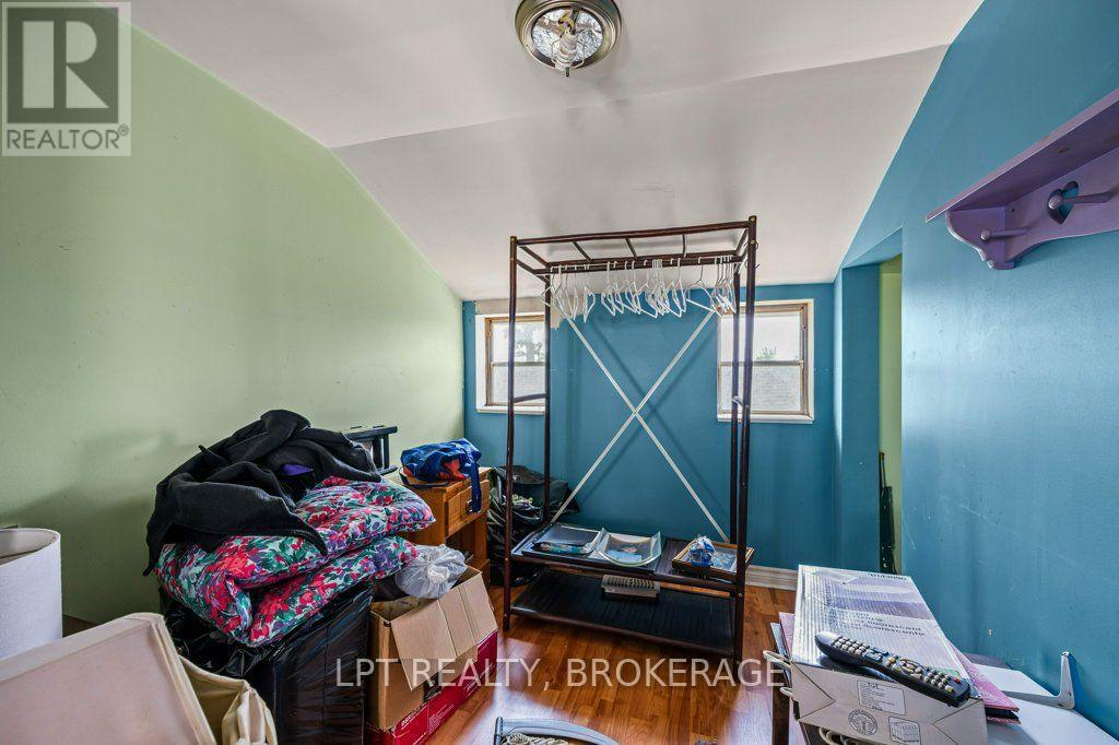 13 Kingscourt Avenue, Kingston (East Of Sir John A. Blvd), ON - Indoor Photo Showing Other Room