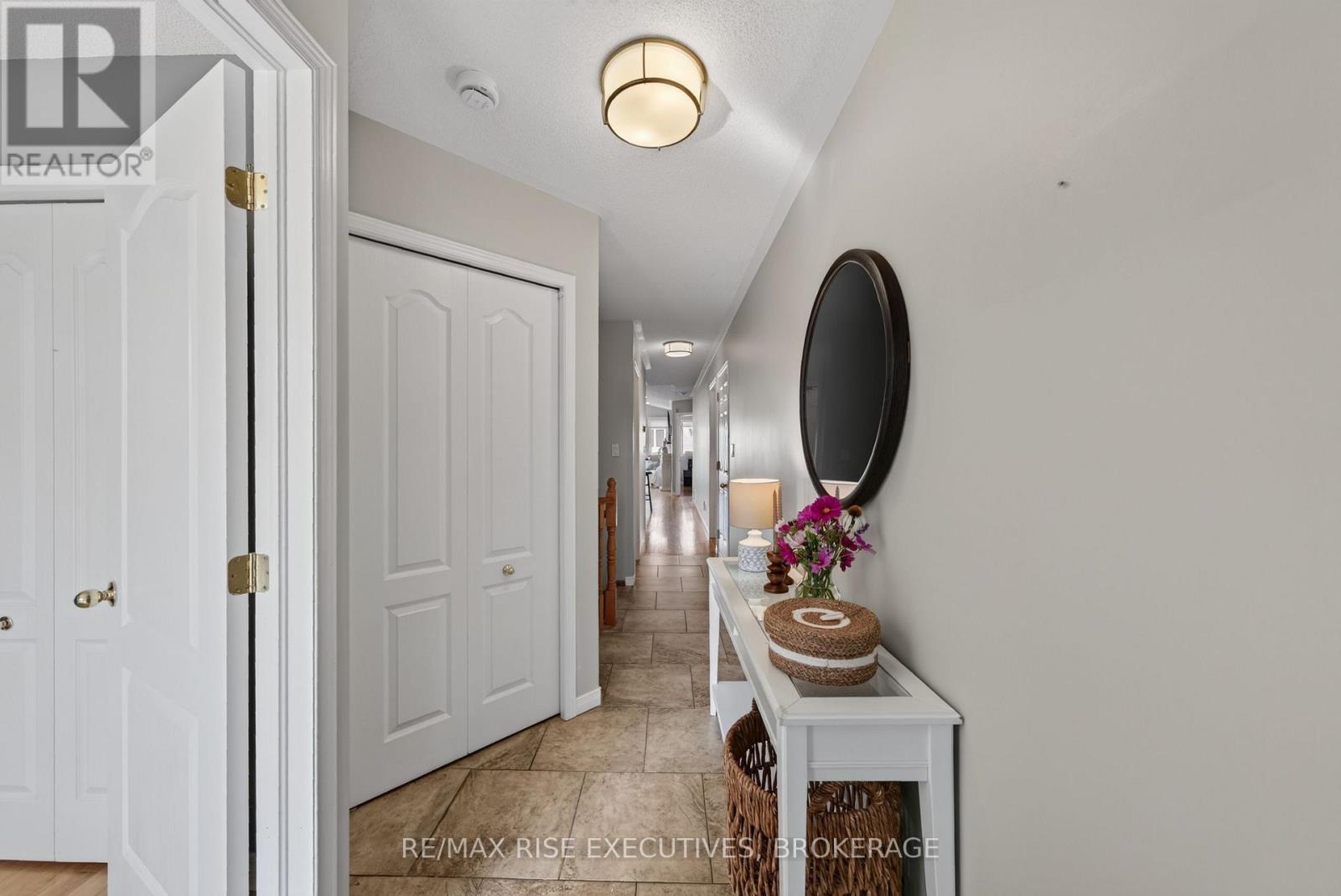 2030 Swanfield Street, Kingston (East Gardiners Rd), ON - Indoor Photo Showing Other Room