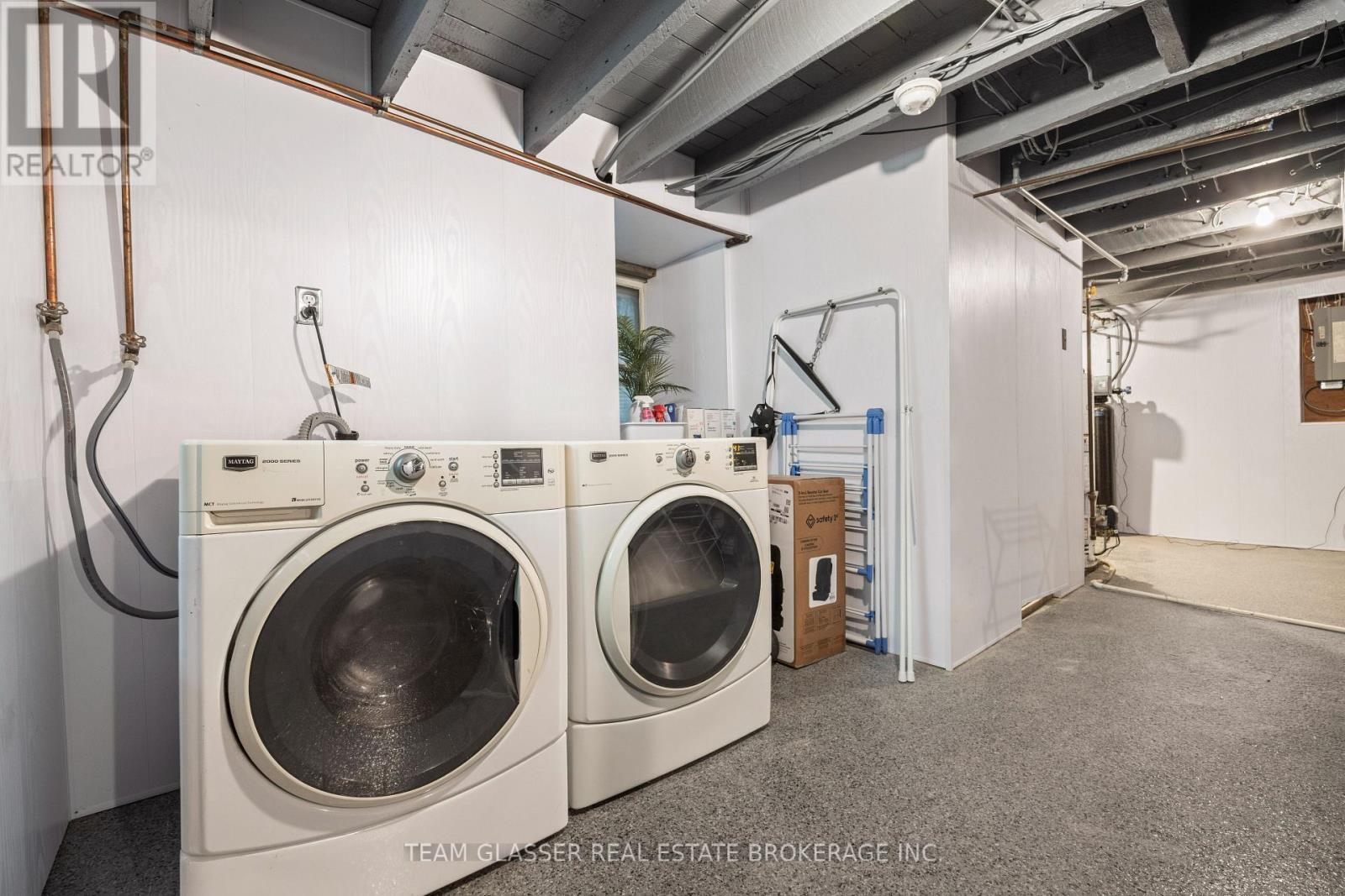 152 Wonham Street S, Ingersoll (Ingersoll - South), ON - Indoor Photo Showing Laundry Room
