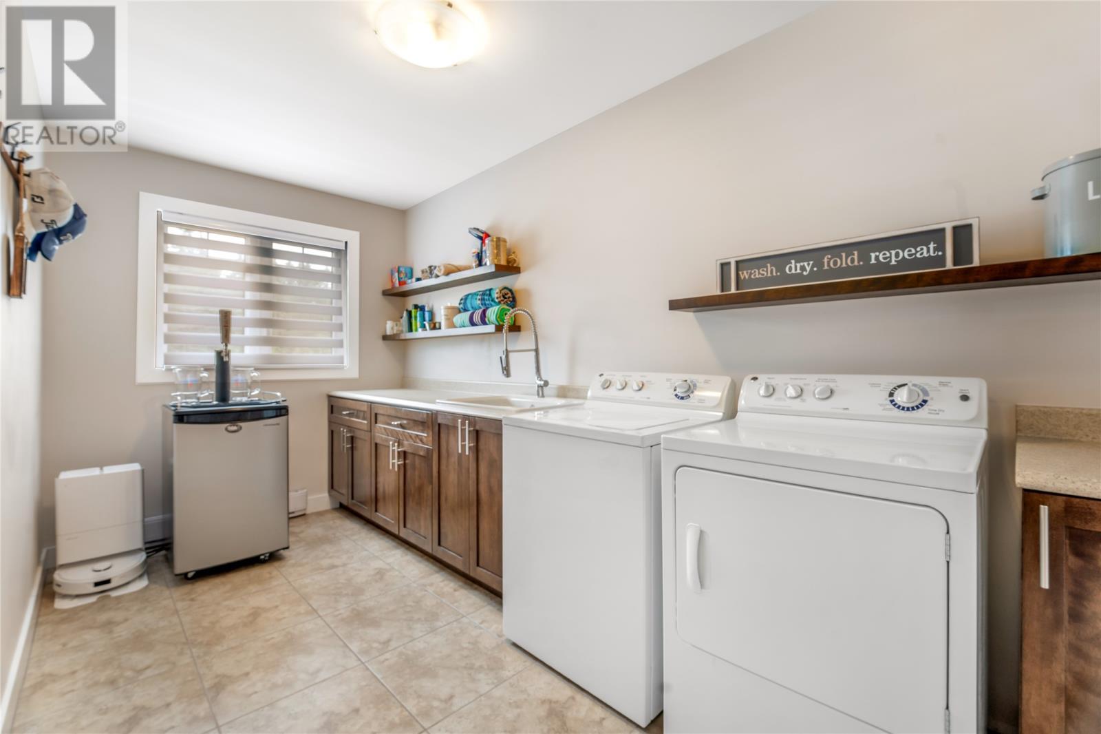 226-228 Main Road, North River, NL - Indoor Photo Showing Laundry Room