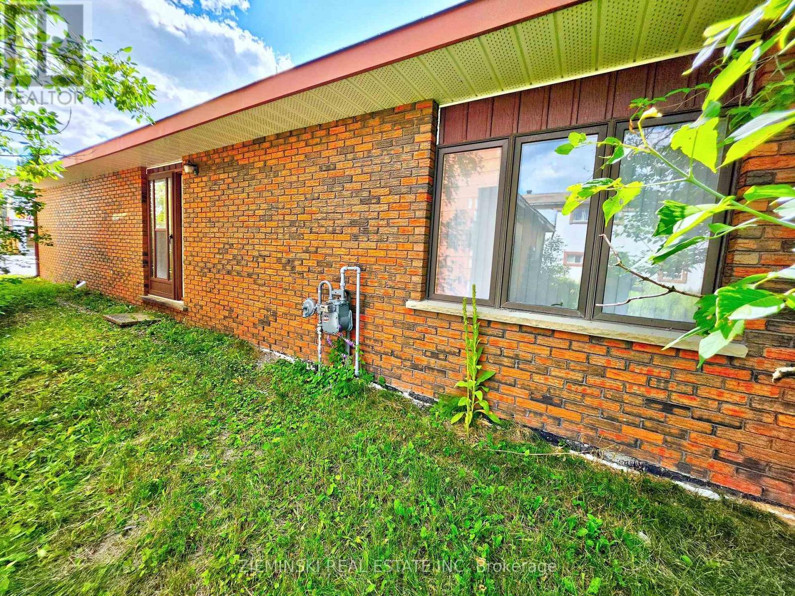 238 Main Street, Iroquois Falls, ON