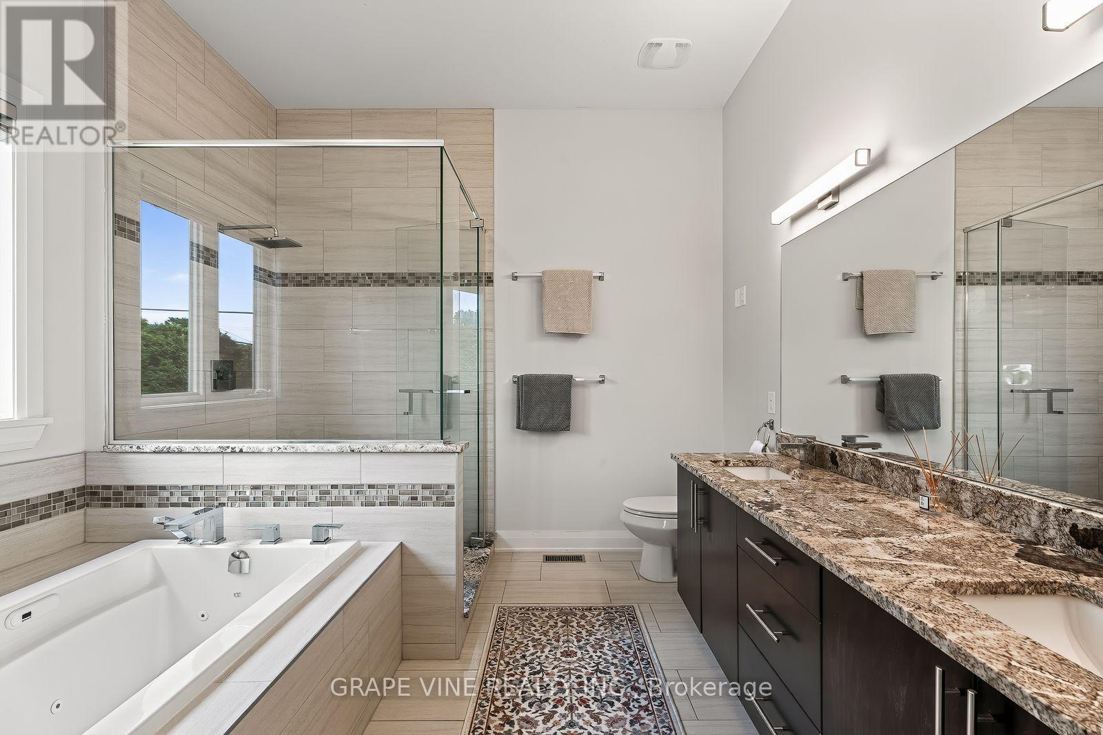 1592 Rosebella Avenue, Ottawa, ON - Indoor Photo Showing Bathroom
