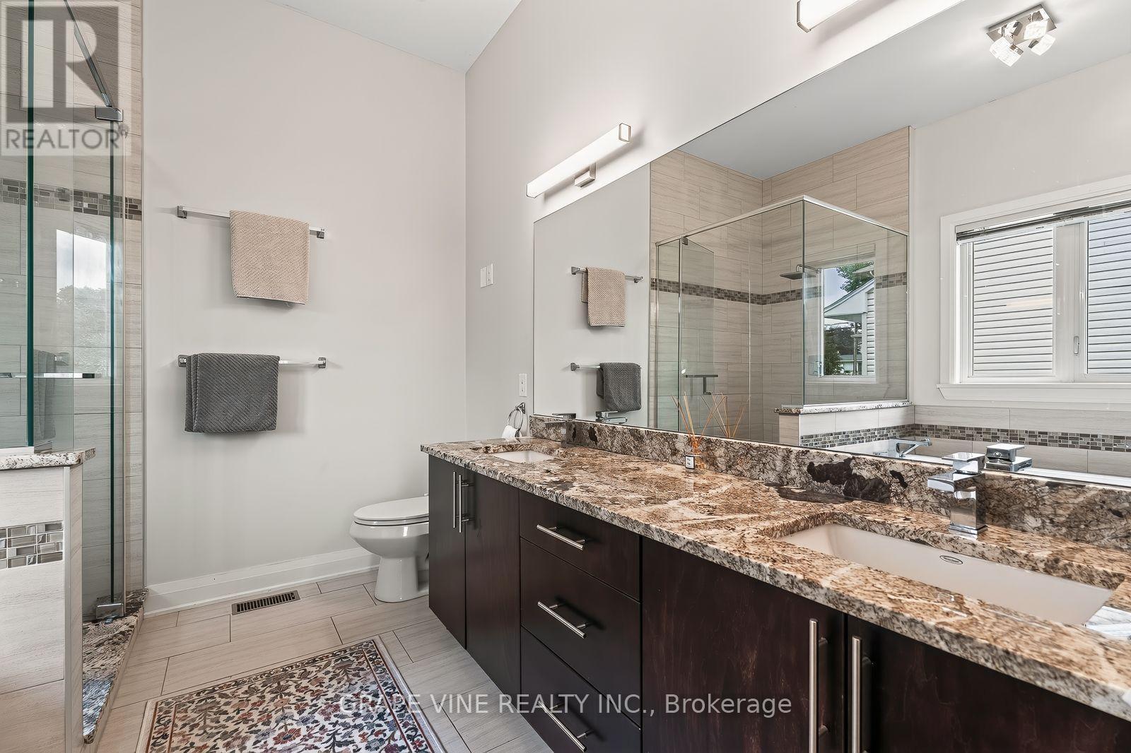 1592 Rosebella Avenue, Ottawa, ON - Indoor Photo Showing Bathroom